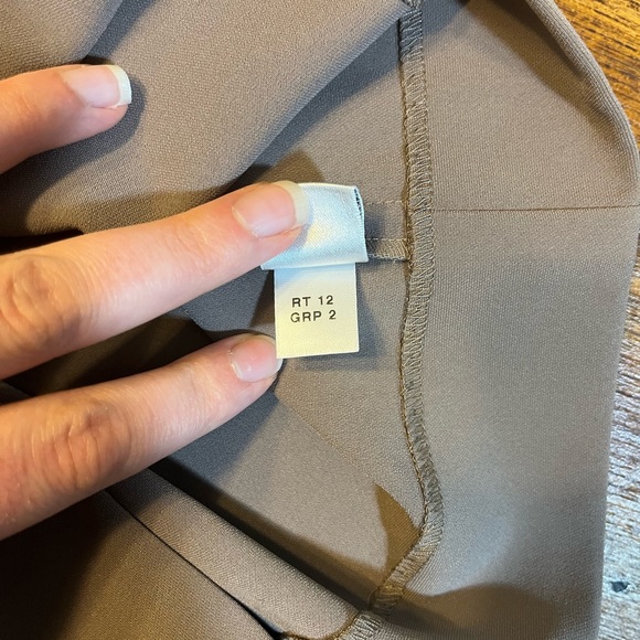 NWT!! St. John Taupe Wide Leg Dress Slacks - Picture 6 of 10